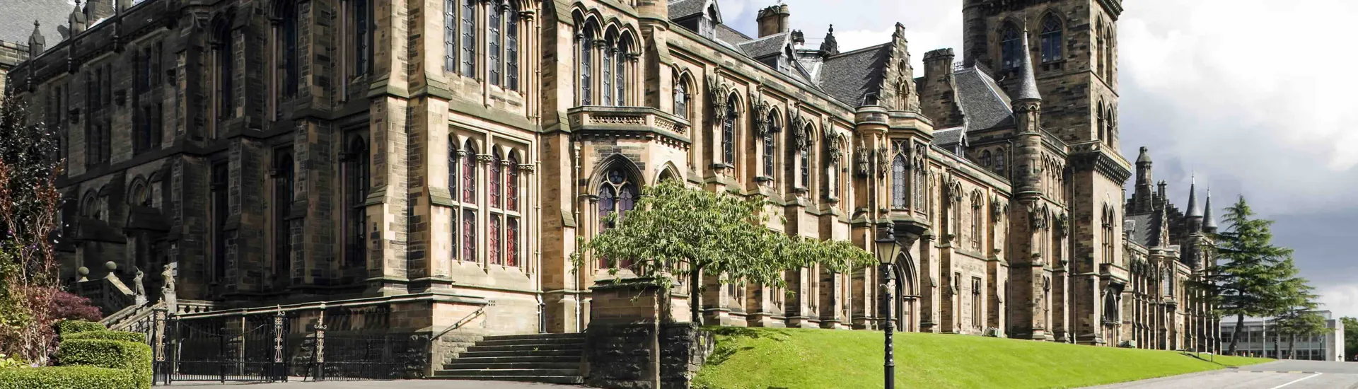 University of Glasgow（格拉斯哥大学）入学申请条件、留学费用详解